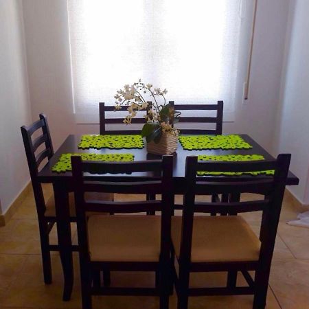 Iraa'S Apartment ซารานเดอ ภายนอก รูปภาพ