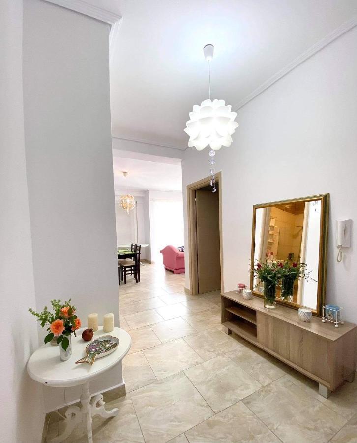 Iraa'S Apartment ซารานเดอ ภายนอก รูปภาพ