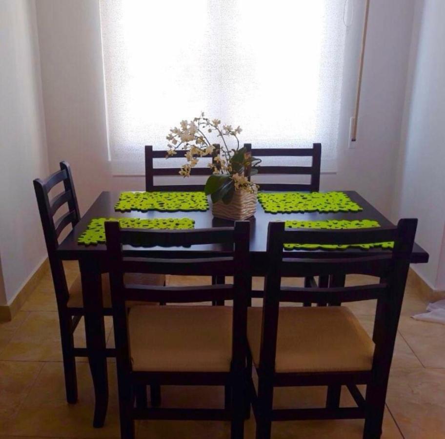 Iraa'S Apartment ซารานเดอ ภายนอก รูปภาพ